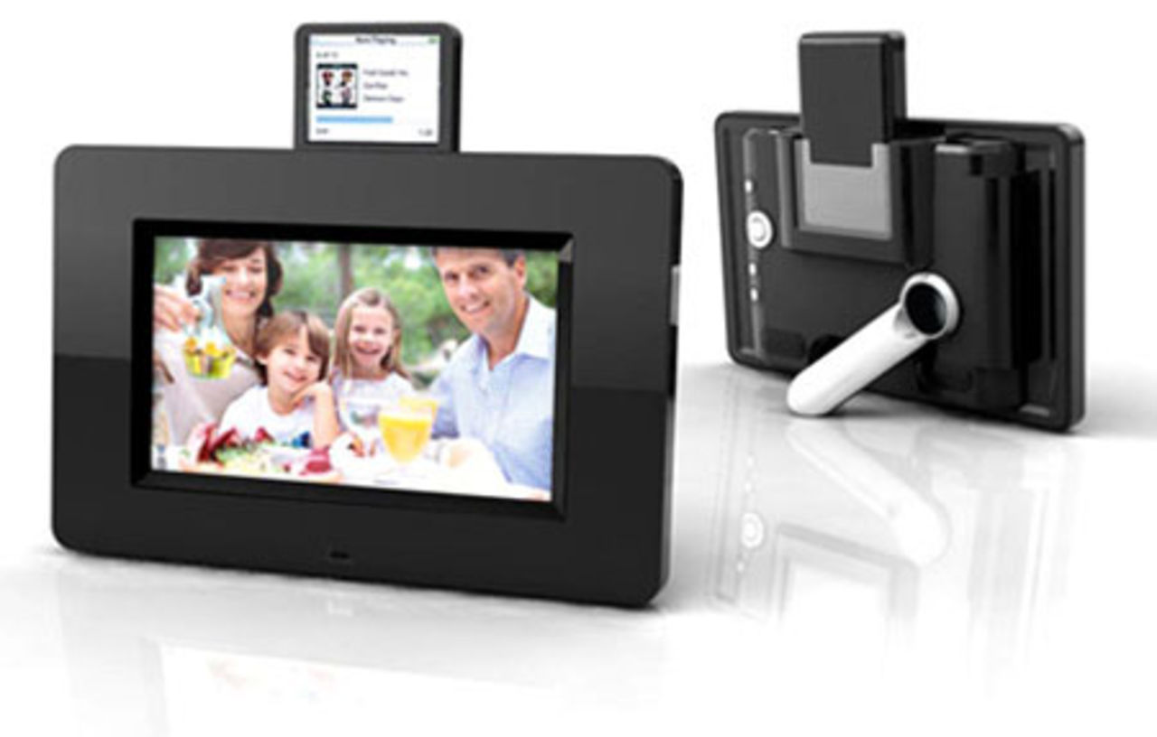 En fotoram med iPod-docka