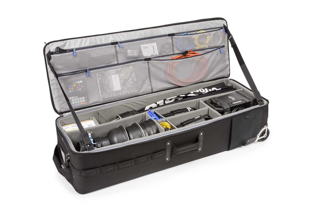 Think Tank Photo släpper riktigt stor kameraväska