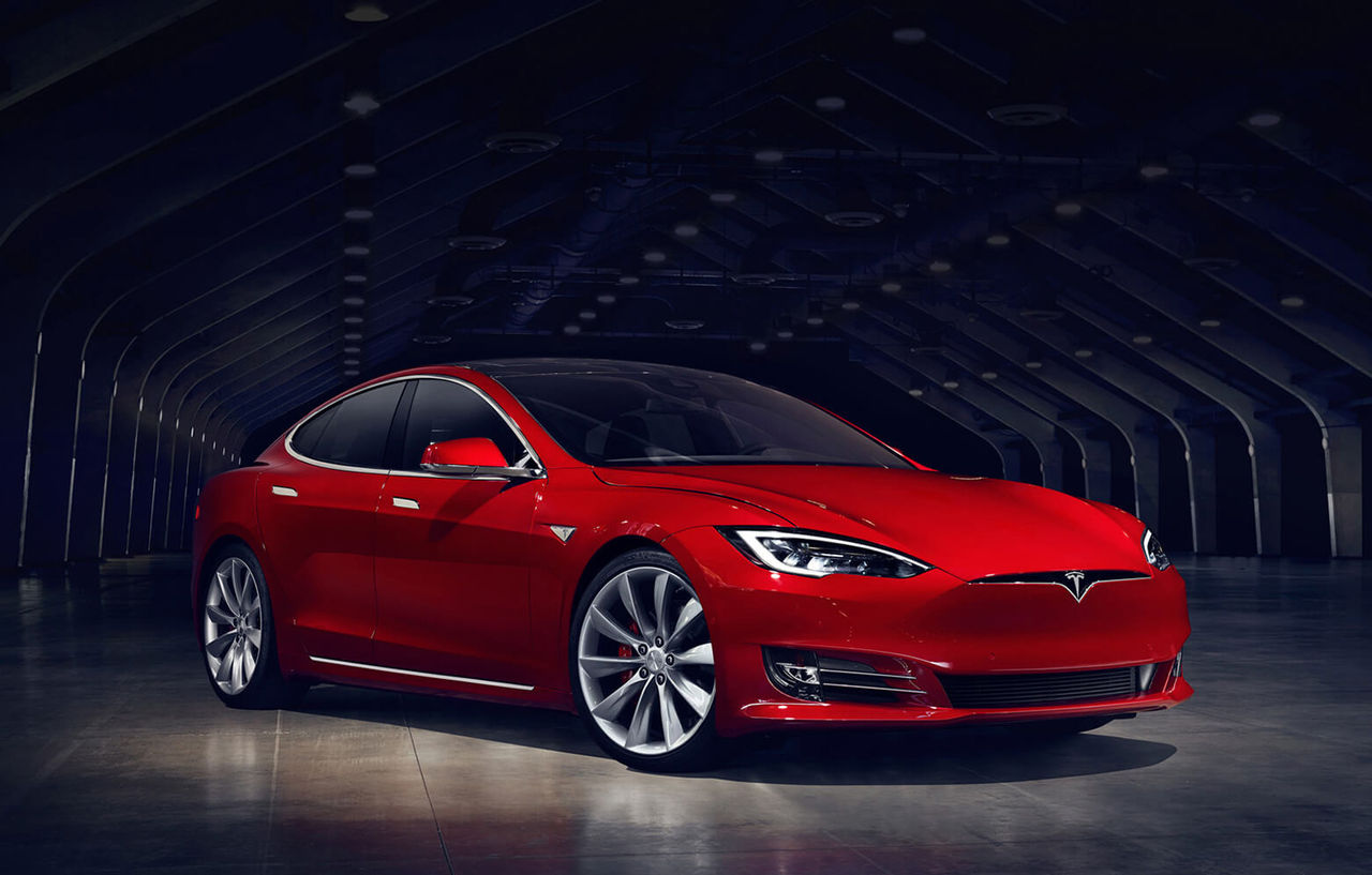 Tesla uppdaterar Model S med ny front och snabbare laddning