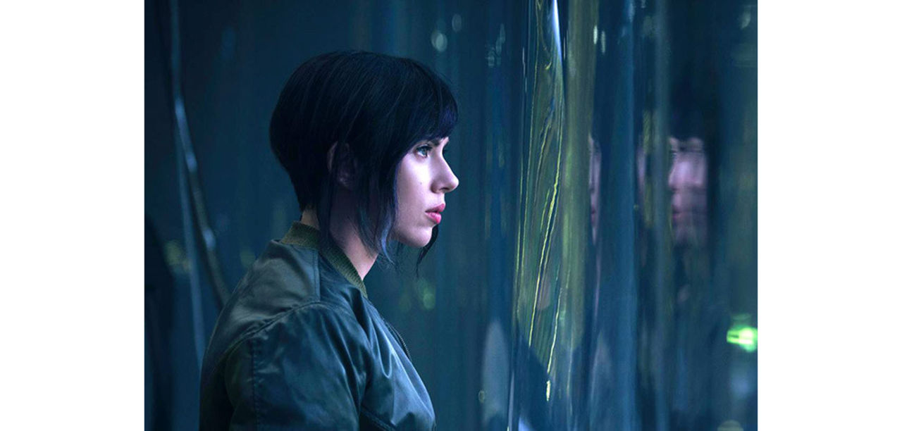 Första bilden på Johansson som Kusanagi