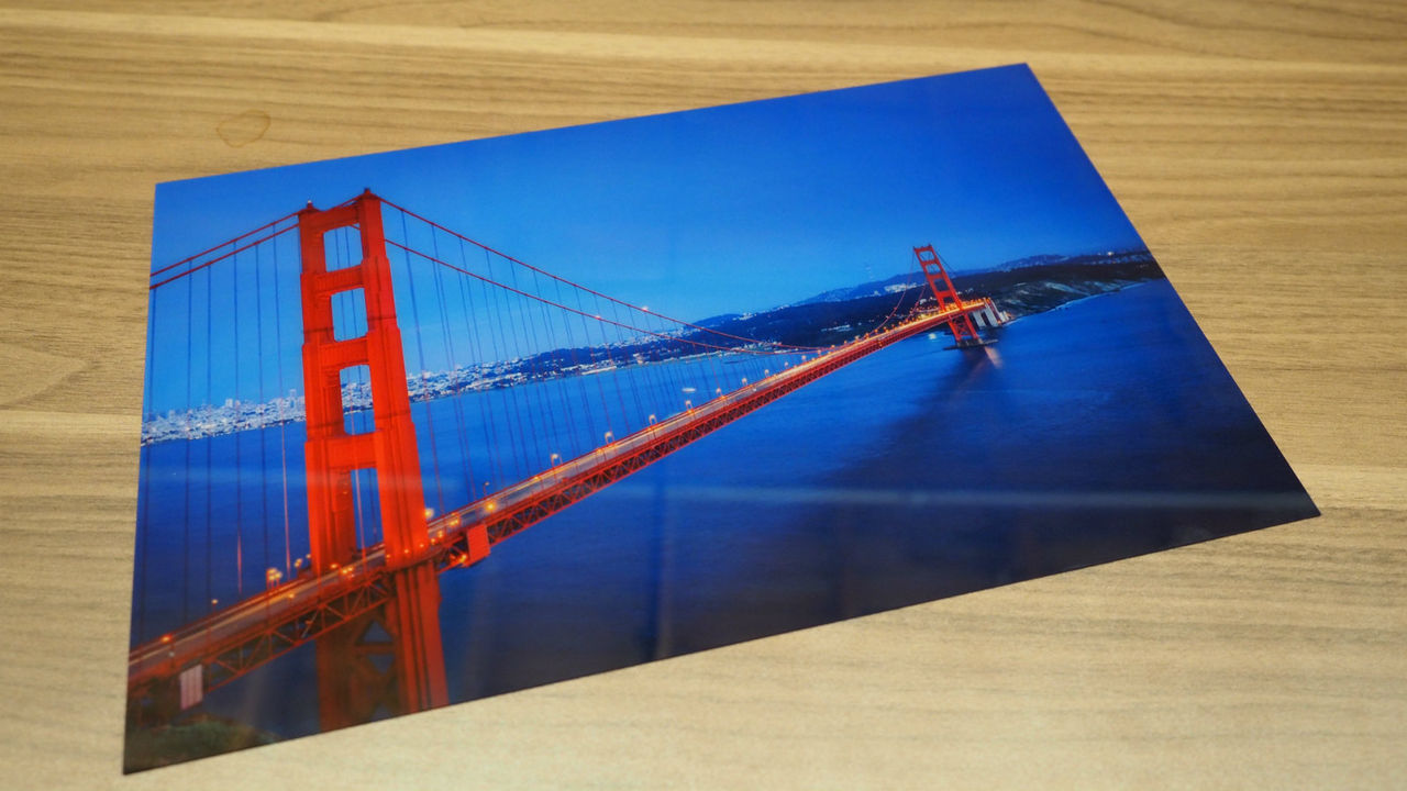 Nu kan man skriva ut högupplösta bilder på Gorilla Glass