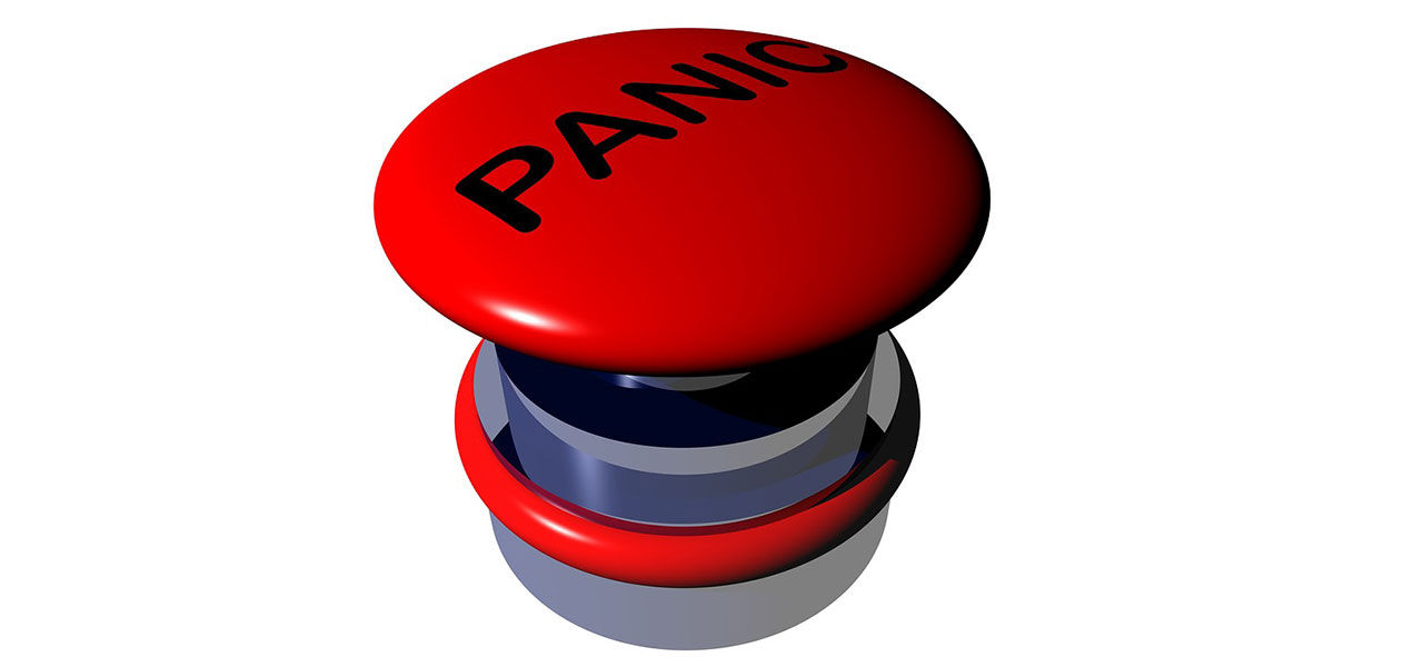 Indien gör panikknappsfunktion på mobiltelefoner obligatorisk