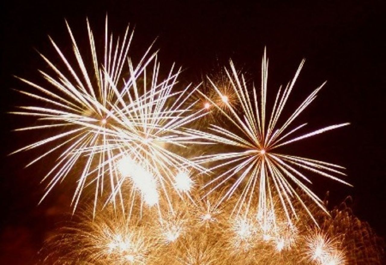 Gott Nytt År önskar Macfeber