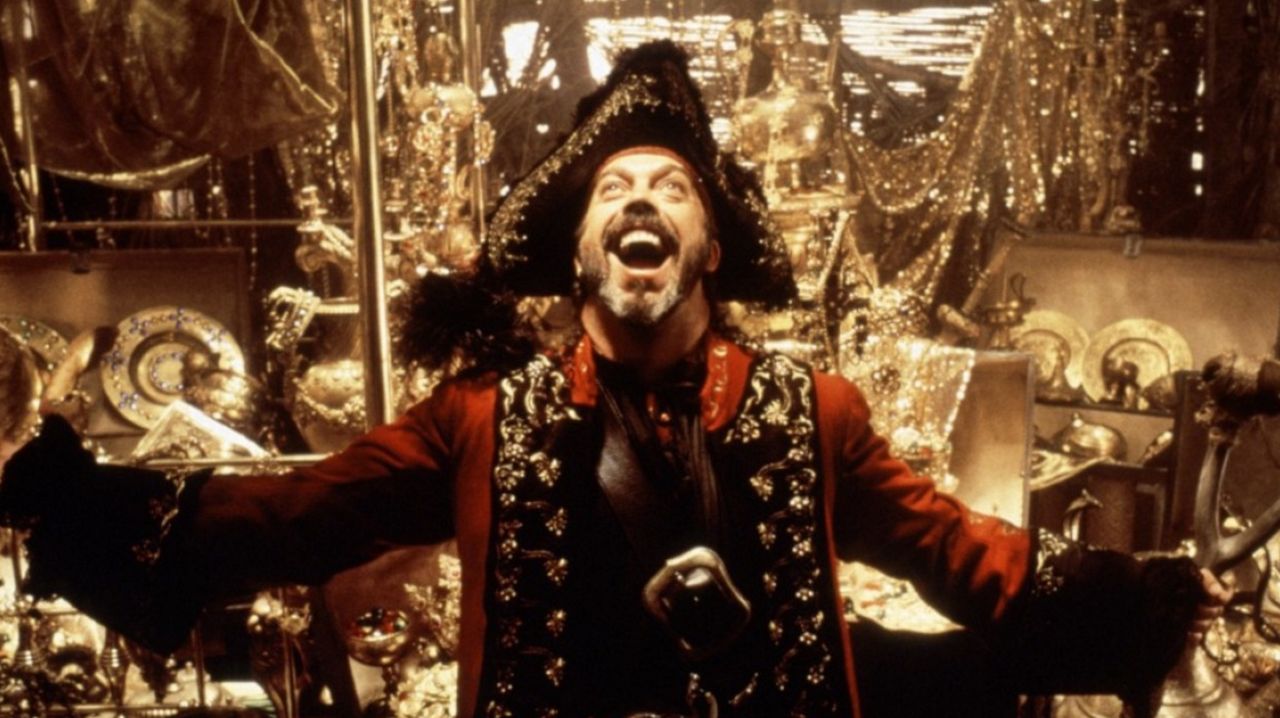 Piratkopiering omsätter nästan lika mycket som droghandeln