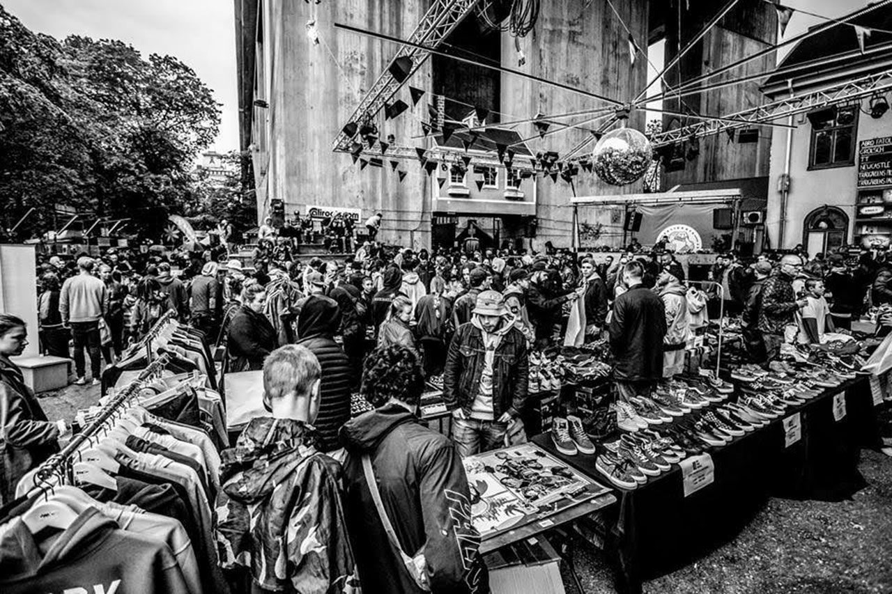Sneakersmarknad på Trädgården i Stockholm