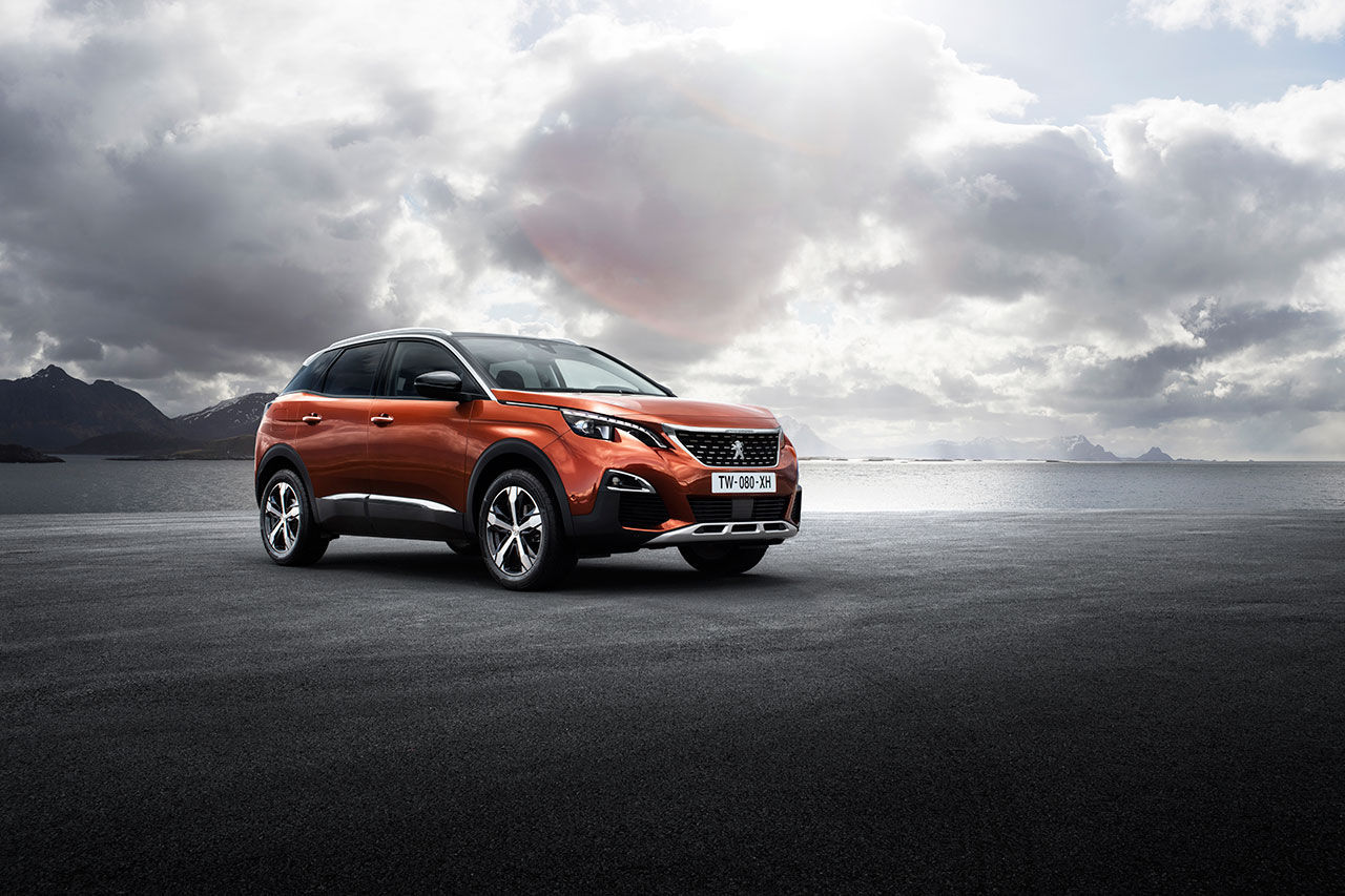 Peugeot visar bilder på nya 3008