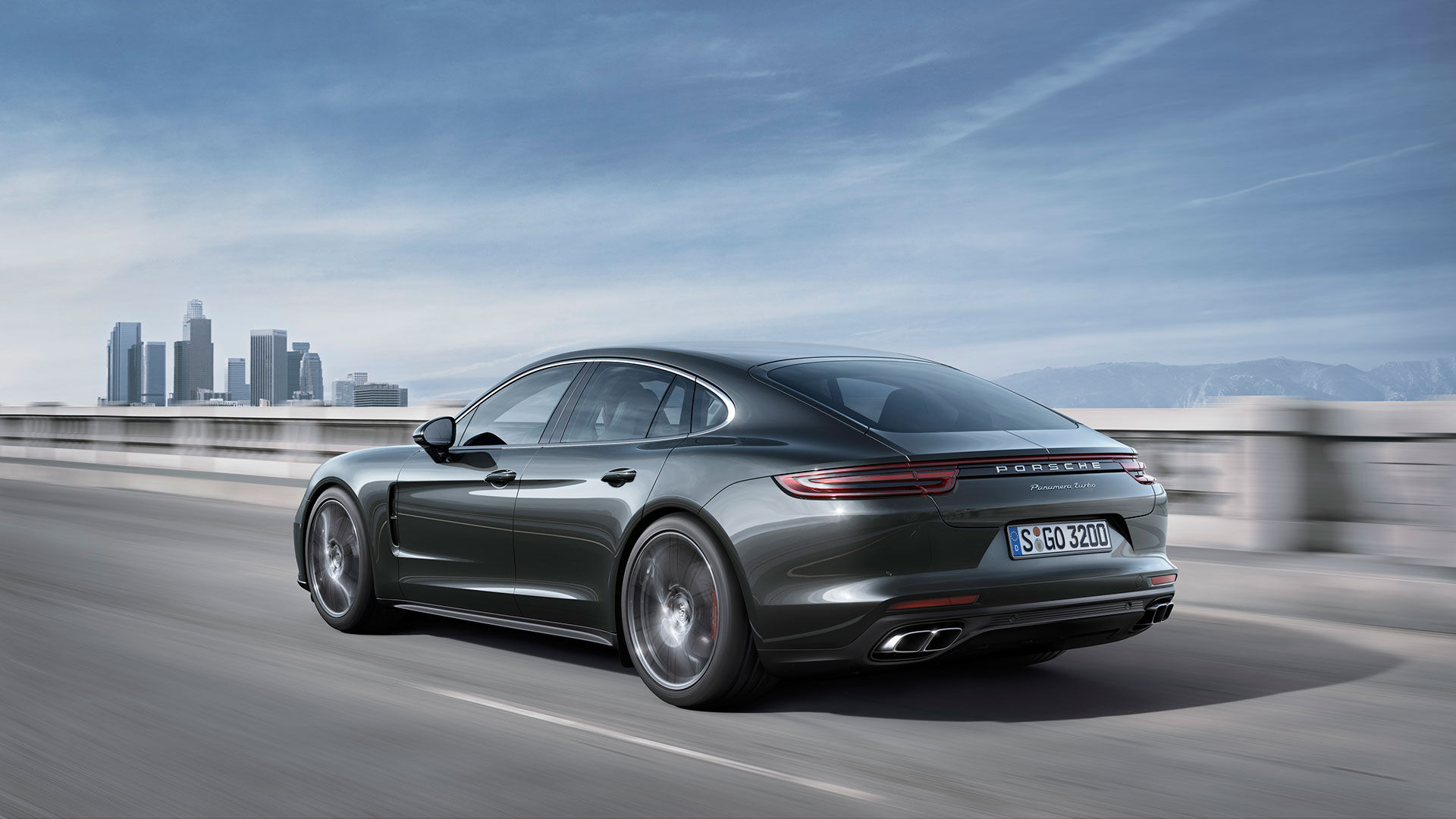 Det här är nya Porsche Panamera!