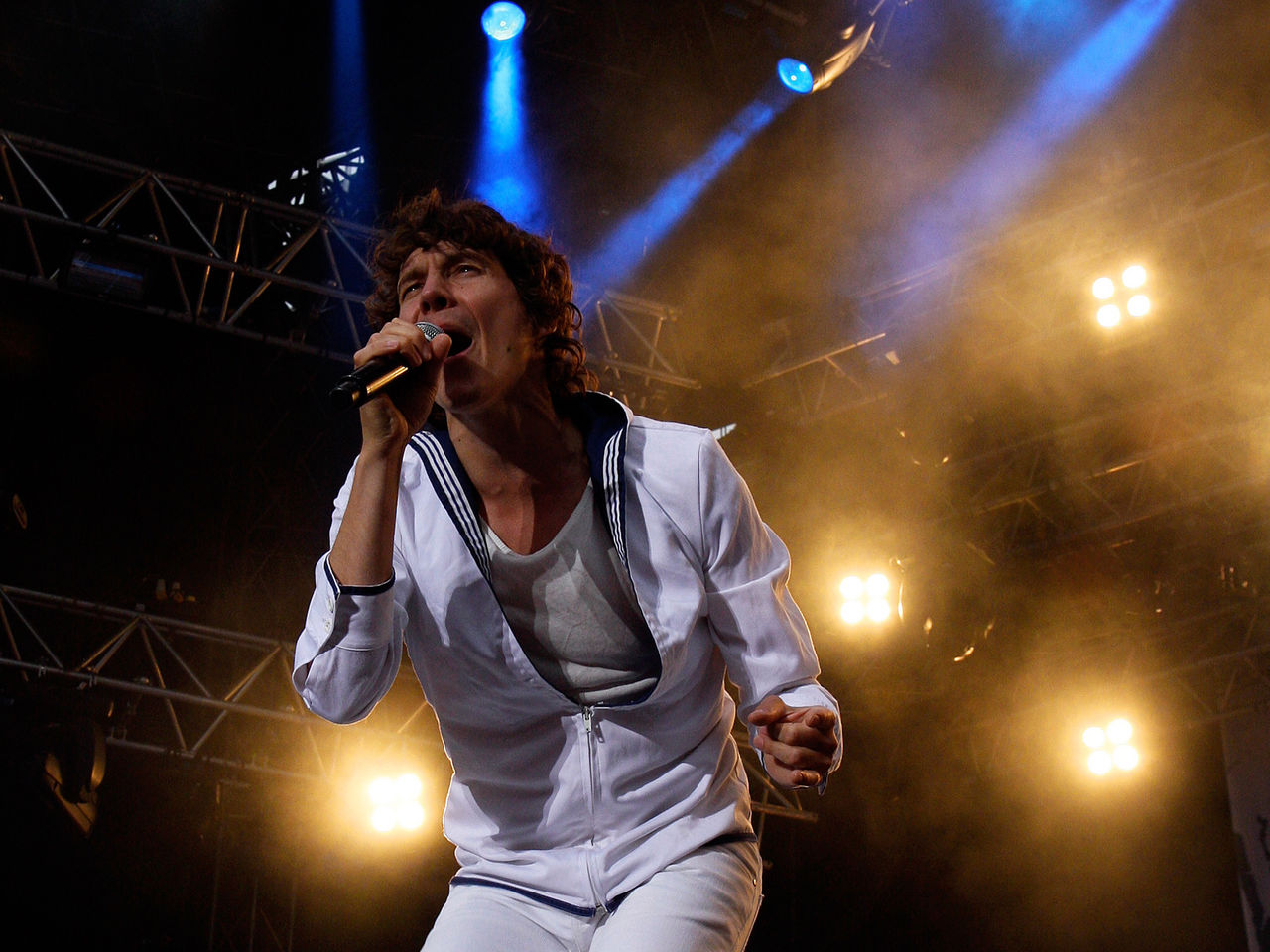 Fem konserter med Håkan Hellström i vinter