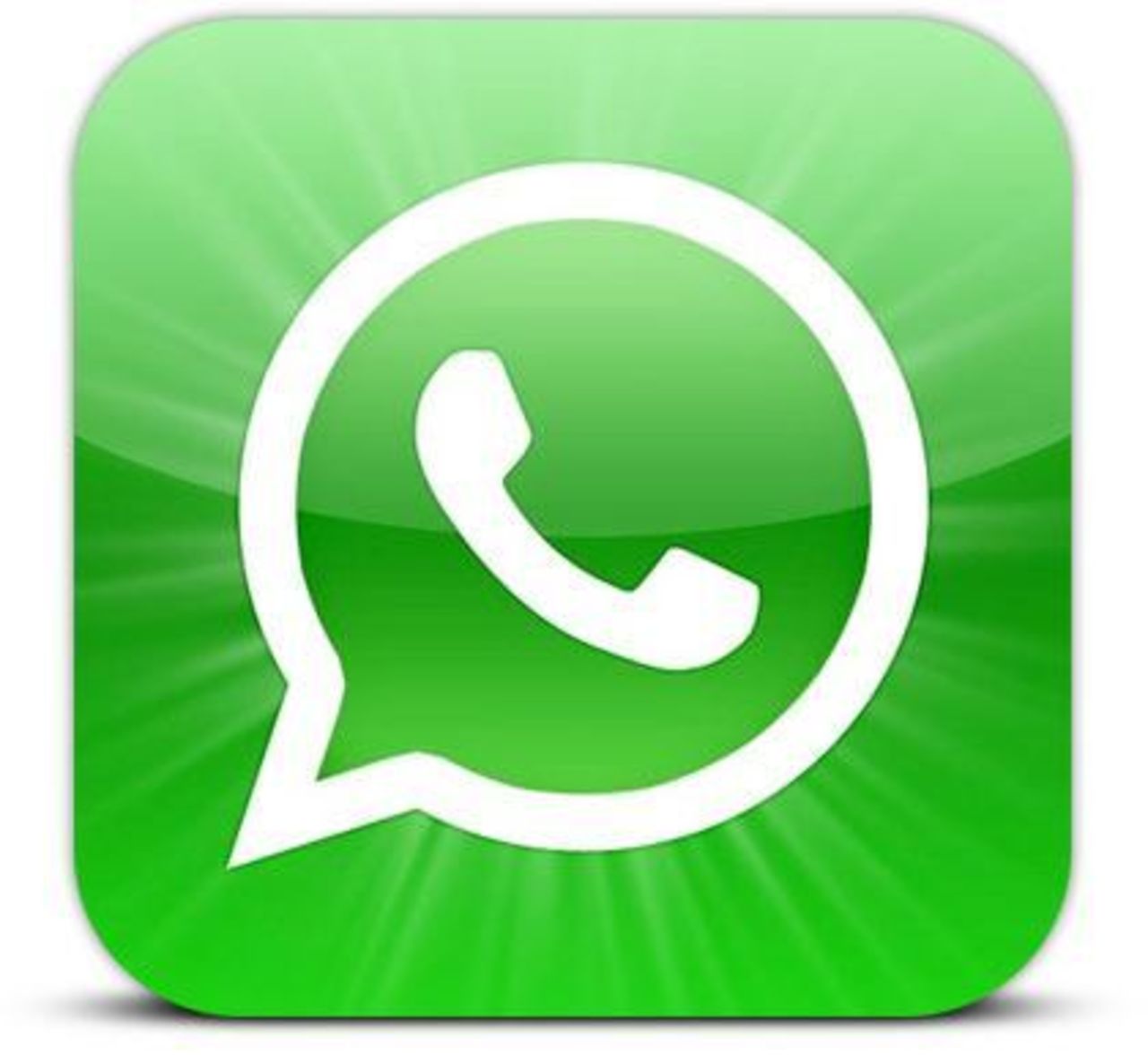Whatsapp börjar dela användarinfo med Facebook