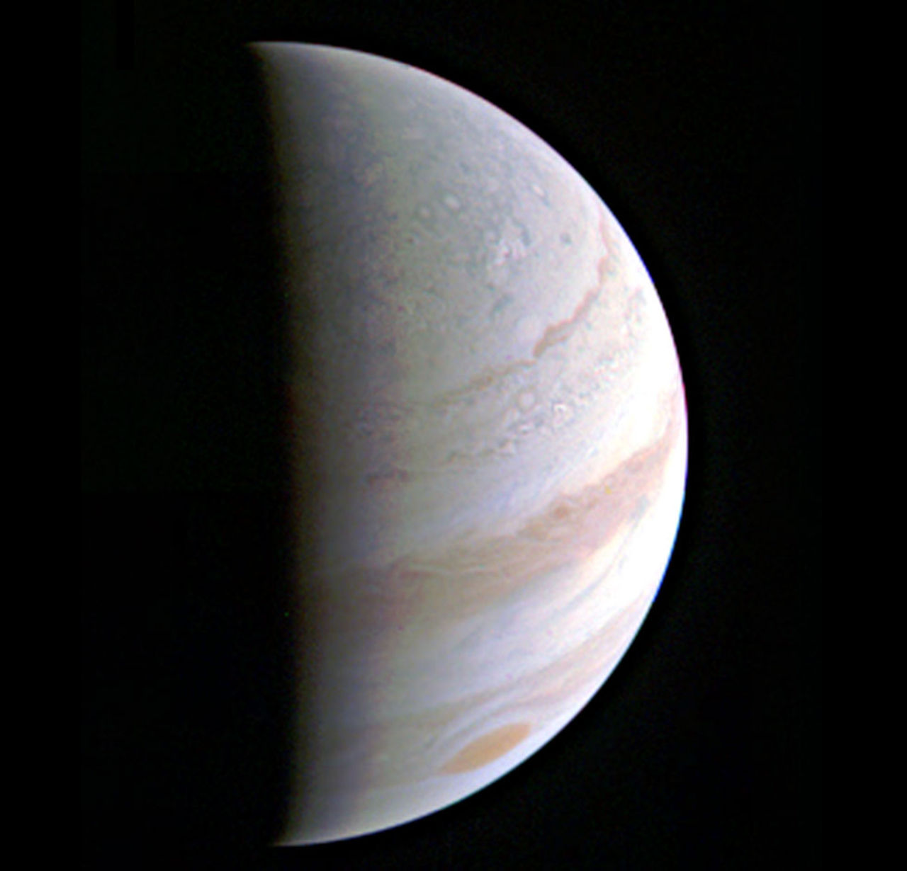 Juno flög närmare Jupiter än någonsin tidigare