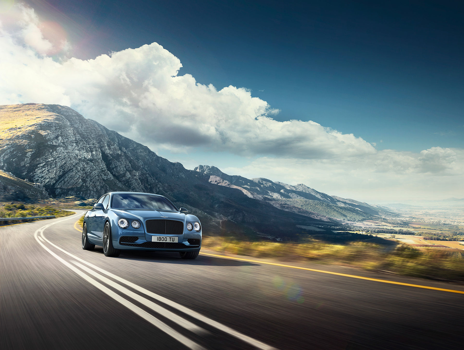 Bentley vässar till Flying Spur W12 med S-version