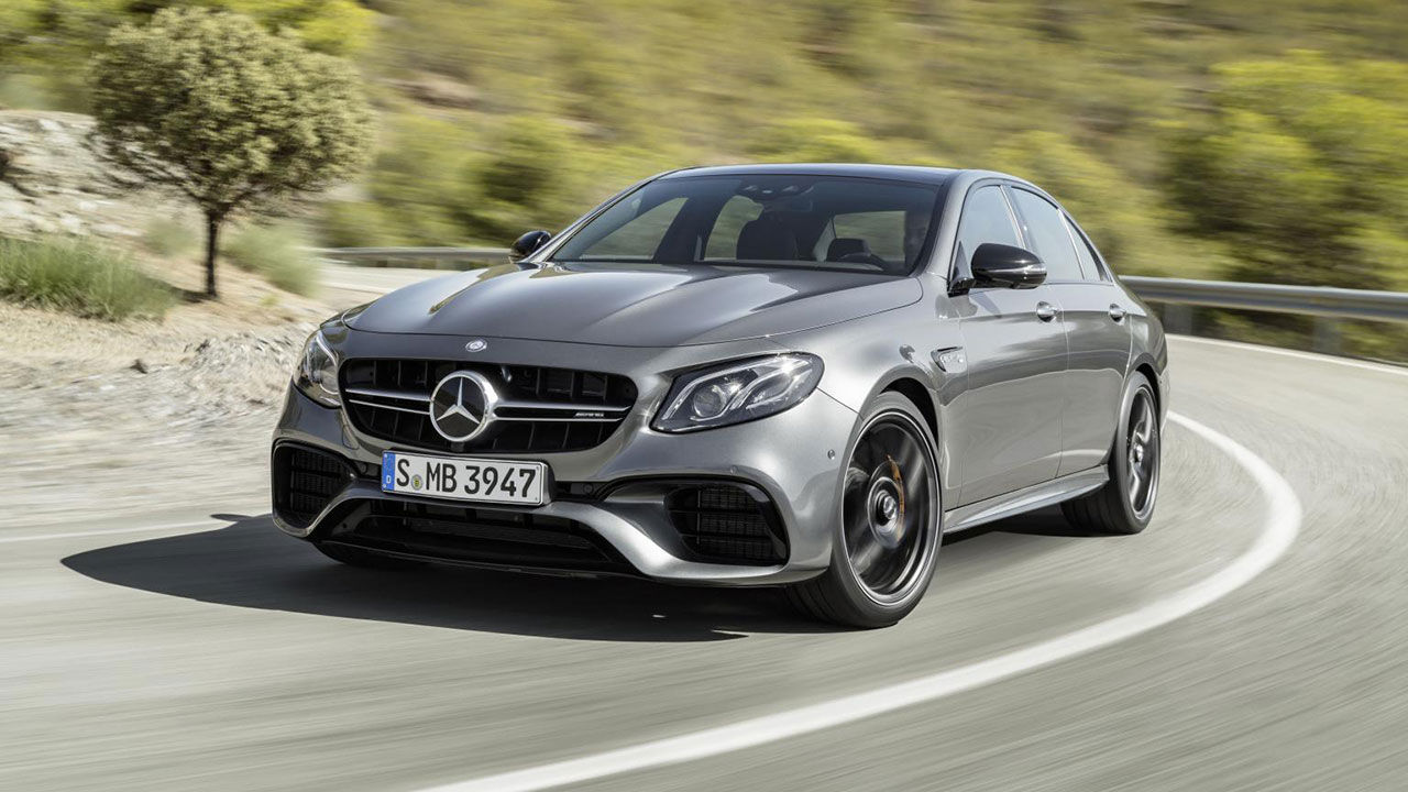 Nya Mercedes E63 är här och den får mer effekt än AMG GT-R