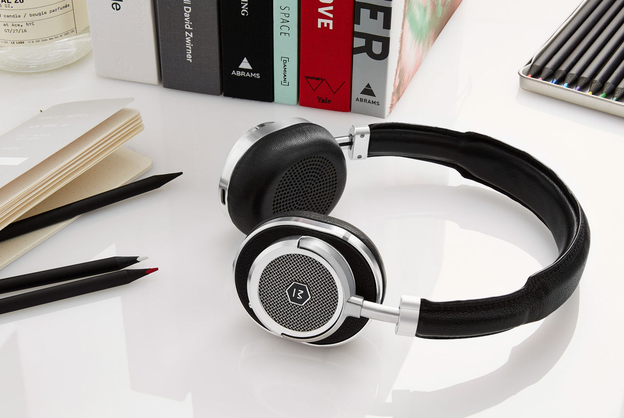 Master & Dynamic visar upp MW50