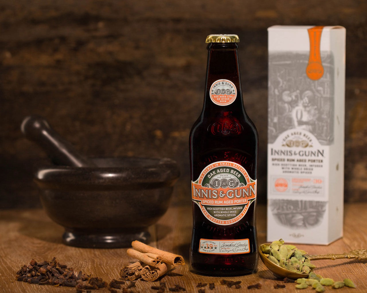 Porter lagrad på karibiska romfat