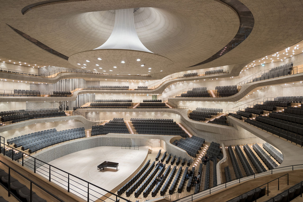 Konserthuset Elbphilharmonie är klart