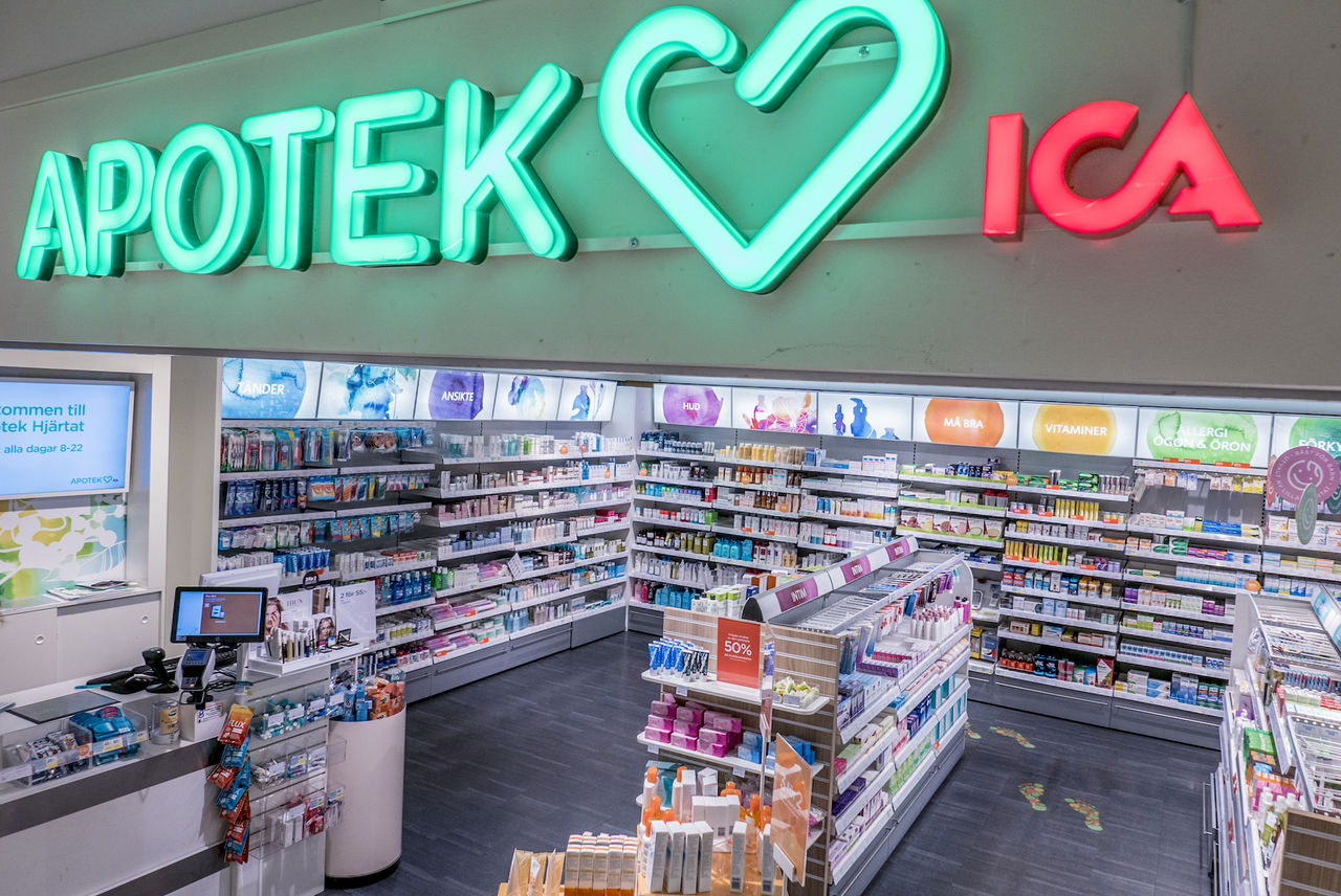 Apotek Hjärtat satsar på hemkörning