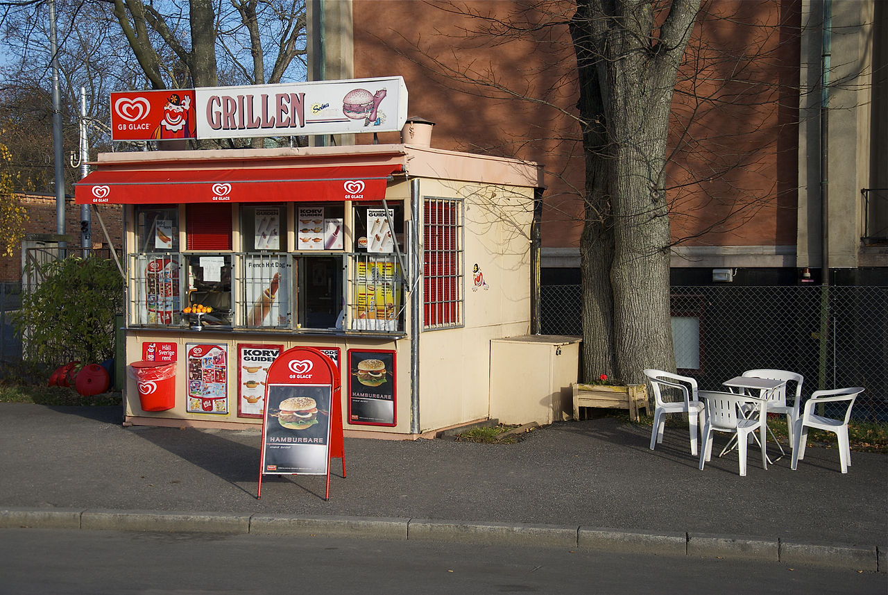 Radiotjänst kräver licensavgift för kiosks menyskärmar