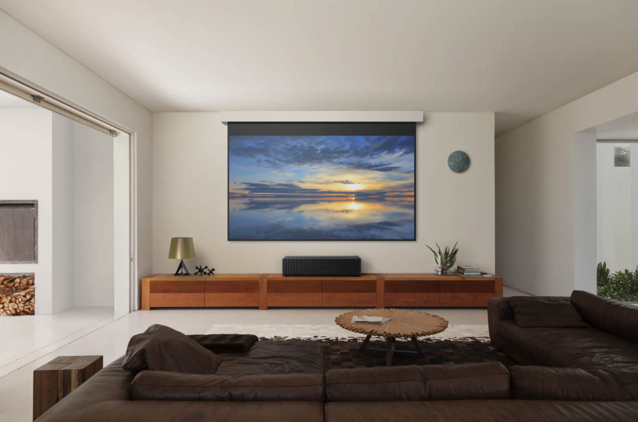Sony visar upp ny short throw-projektor