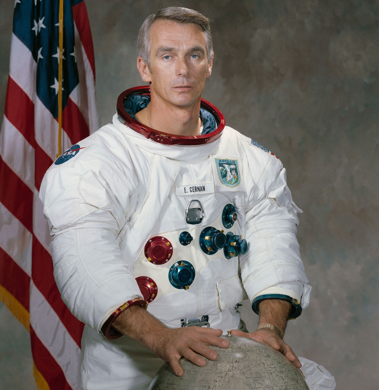 Gene Cernan har gått bort