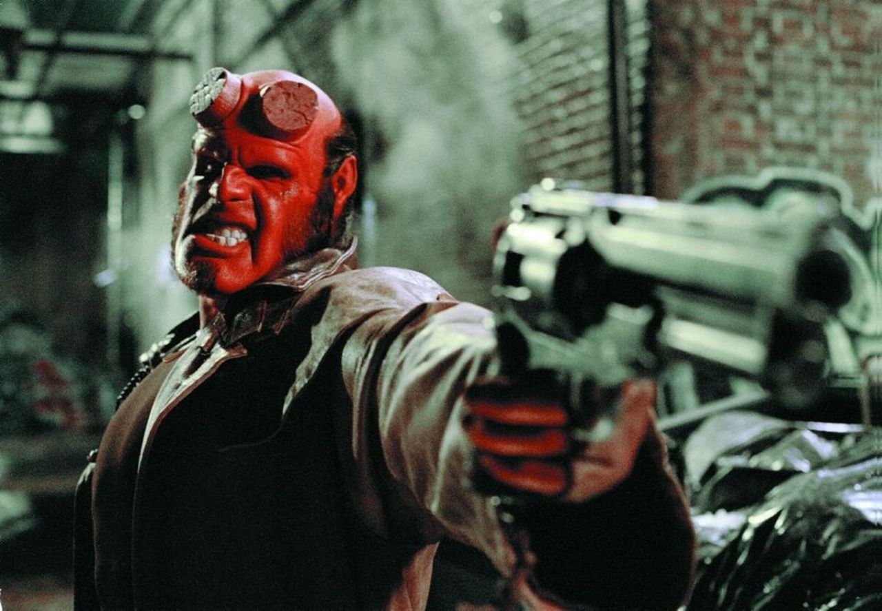 Guillermo del Toro undrar hur många som vill se Hellboy 3