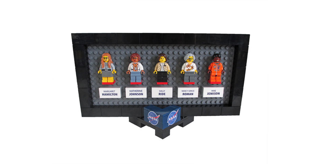 LEGO hyllar kvinnor som har jobbat på NASA