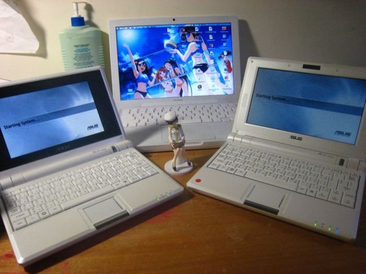 Asus Eee PC med åtta tums skärm