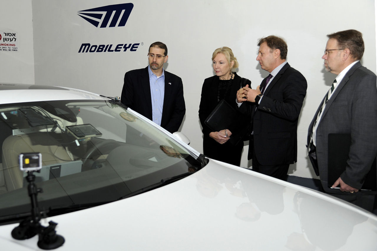 Intel köper Mobileye för 15 miljarder dollar