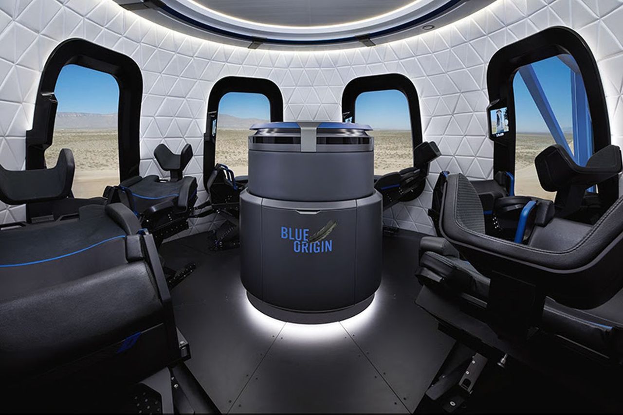Blue Origin släpper lite bilder på sin rymdkapsel för turister