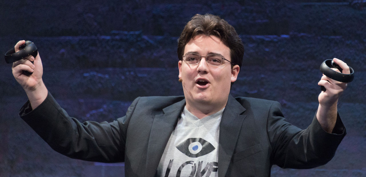 Palmer Luckey lämnar Oculus VR och Facebook