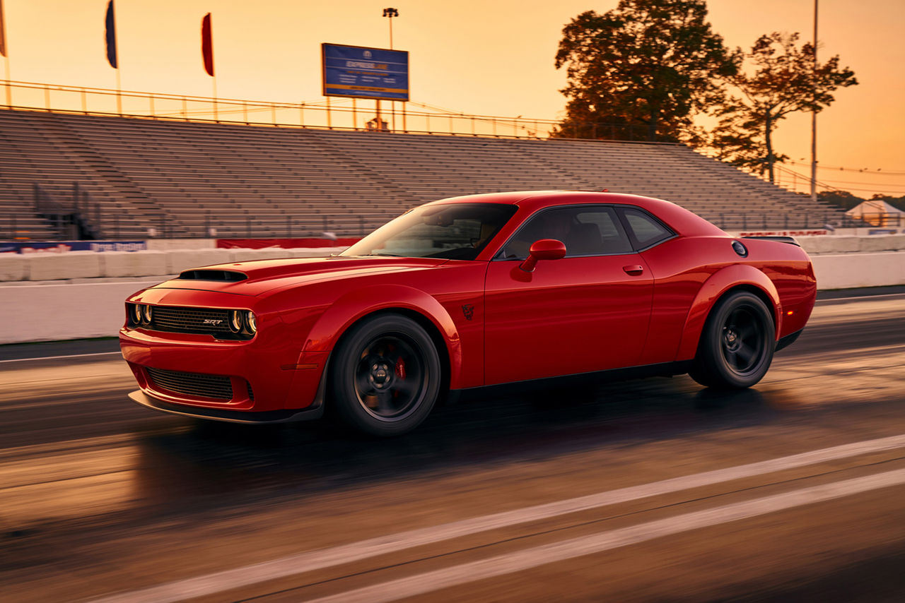Första officiella bilden på Dodge Challenger SRT Demon