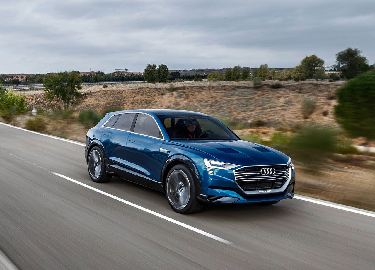 Nu kan du boka eldrivna Audi e-tron quattro