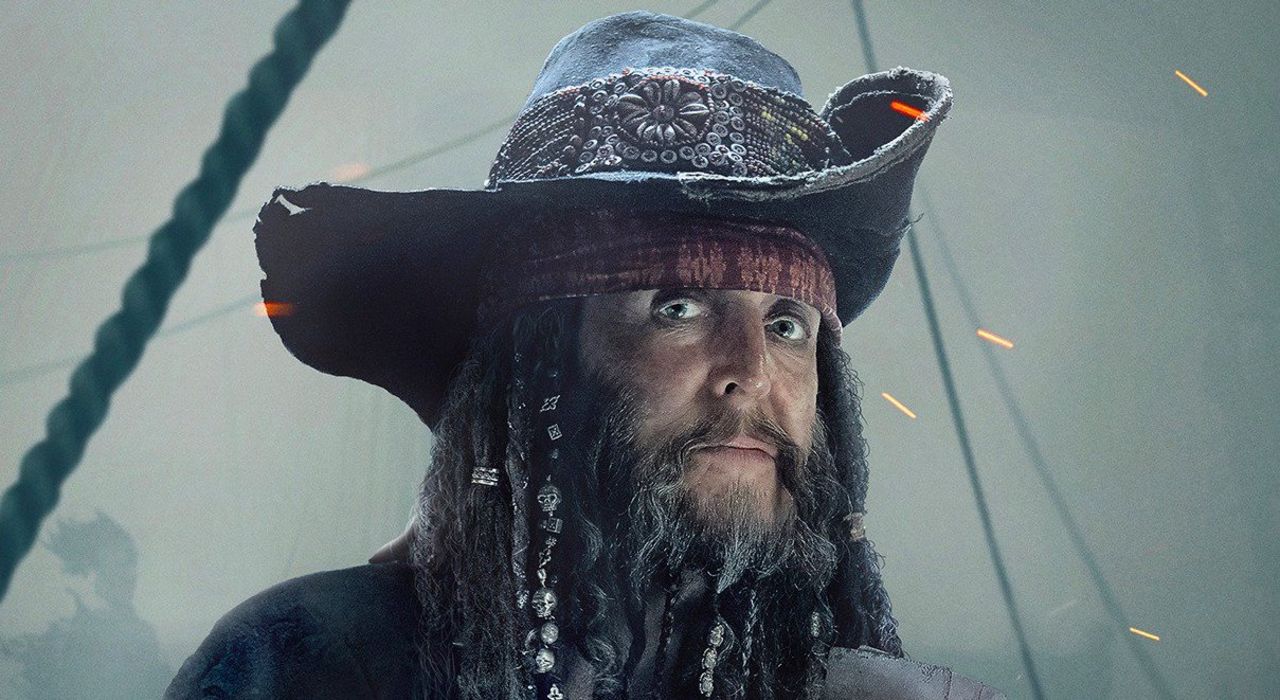 Disneys piratfilm hålls gisslan av pirater