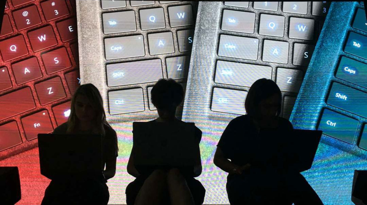 Det här är nya tangentbordet till nya Surface Pro