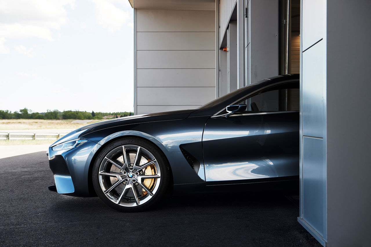 BMW visar upp koncept av 8-serien