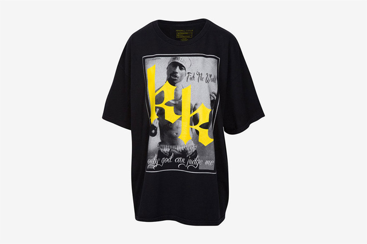 Kendall och Kylie Jenner släpper t-shirts