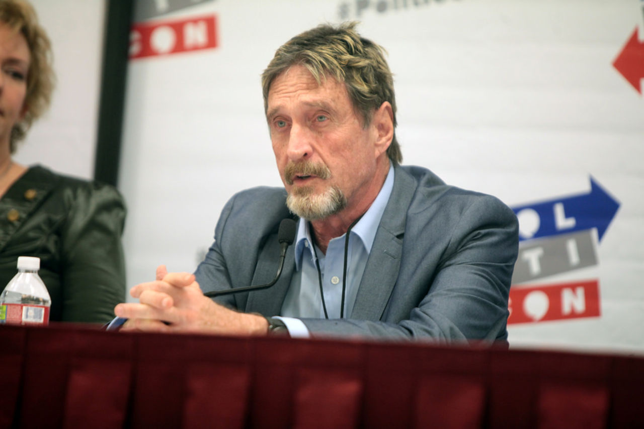 John McAfee och Intel gör upp