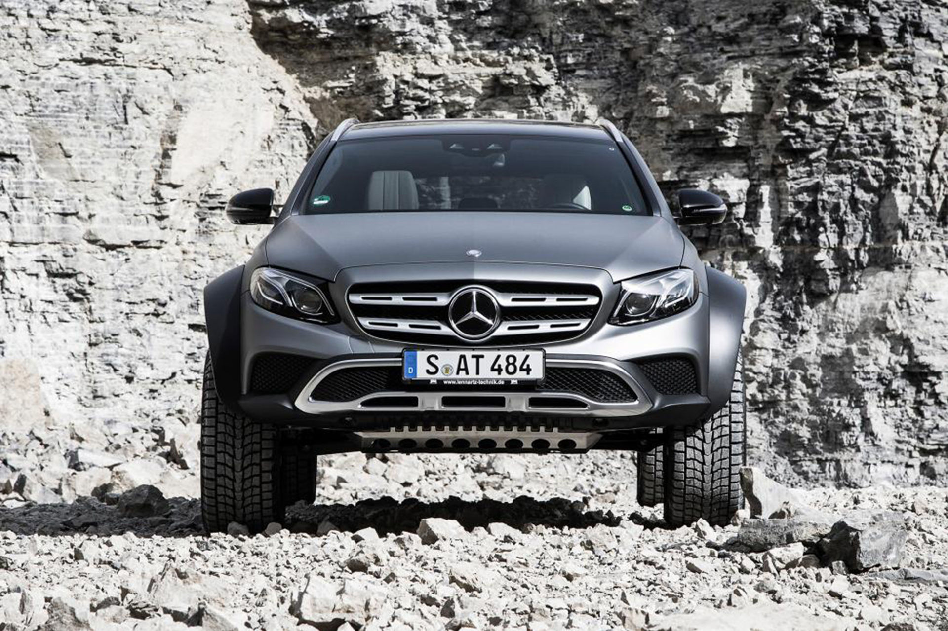 Mercedes-ingenjör byggde en E-Klass All Terrain 4x4²