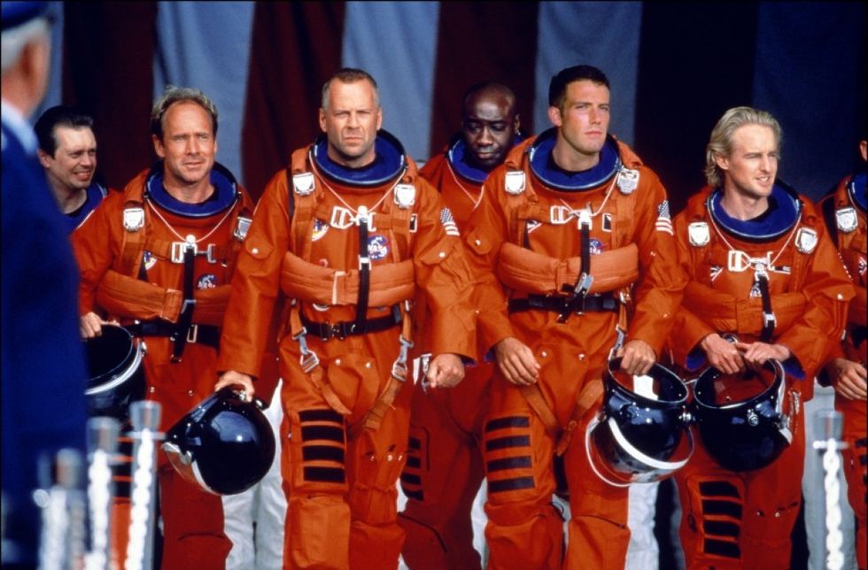 NASA letar efter någon som kan beskydda jorden