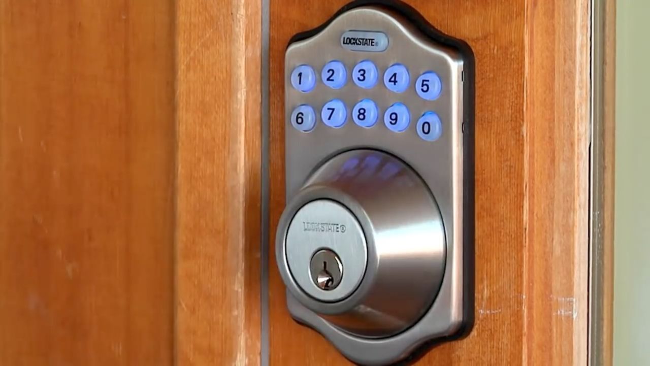 Smarta lås gick inte att öppna efter uppdatering