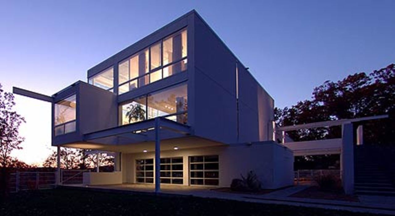 Moderna hem från nya High Modern Homes