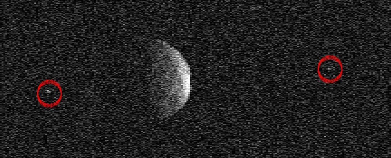 Asteroiden Florence har egna månar