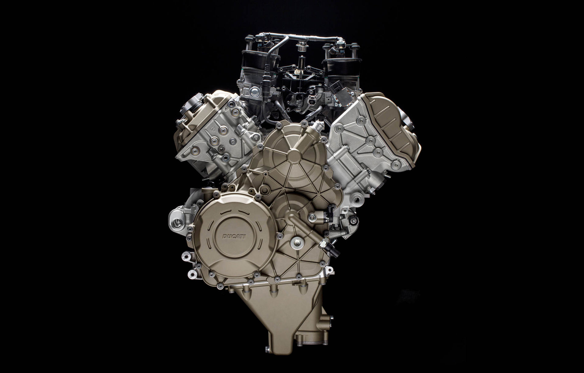 Ducati visar ny Desmosedici Stradale V4-motor