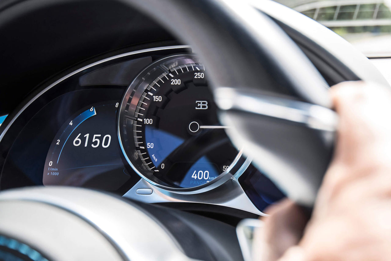 0-400-0 km/h på 42 sekunder - Bugatti sätter världsrekord