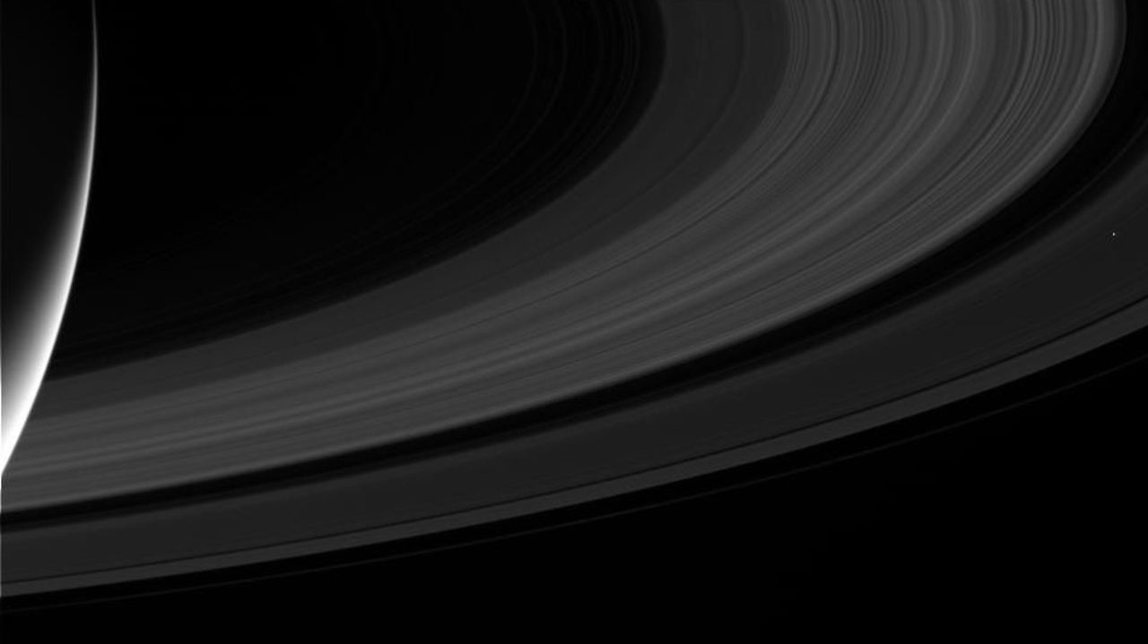 Nu har Cassini skickat sina sista bilder till jorden