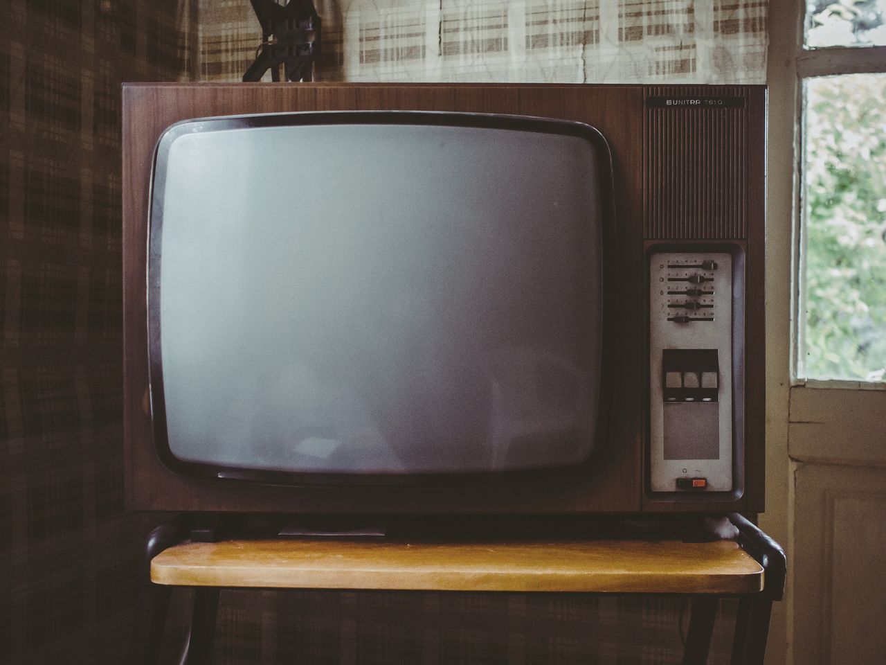 Tv-avgiften ett steg närmare att slopas till förmån för skatt