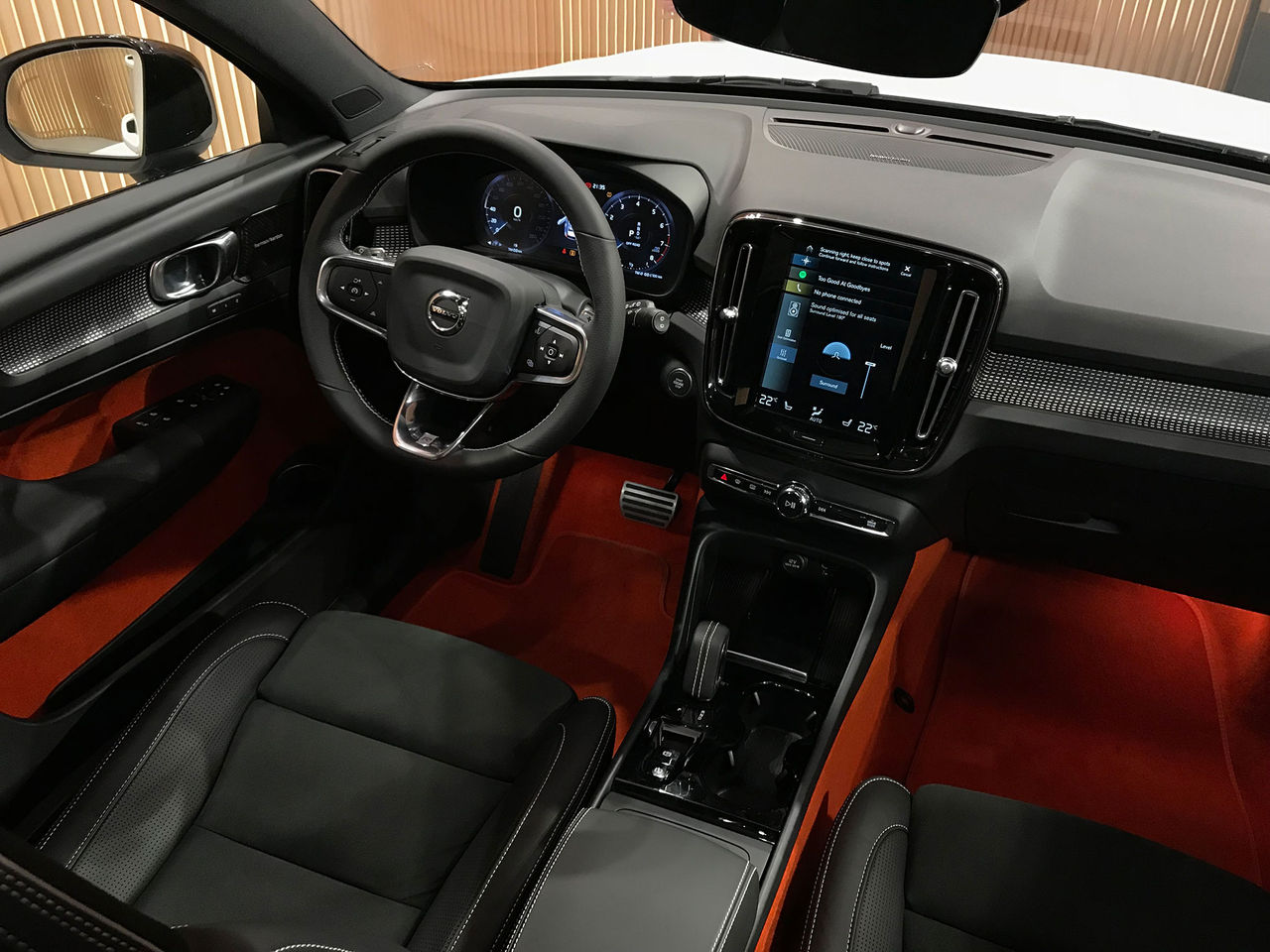 Volvo har faktiskt tänkt till med inredningen på XC40