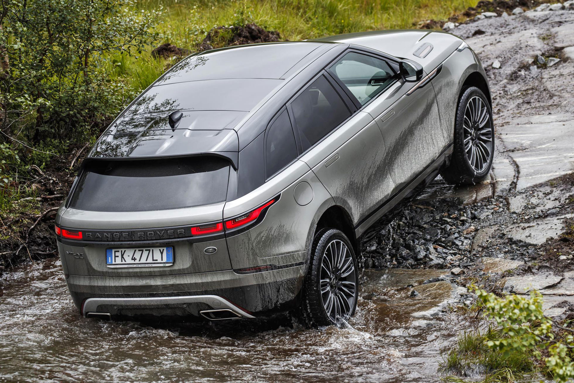 Teknikens Värld har provkört Range Rover Velar