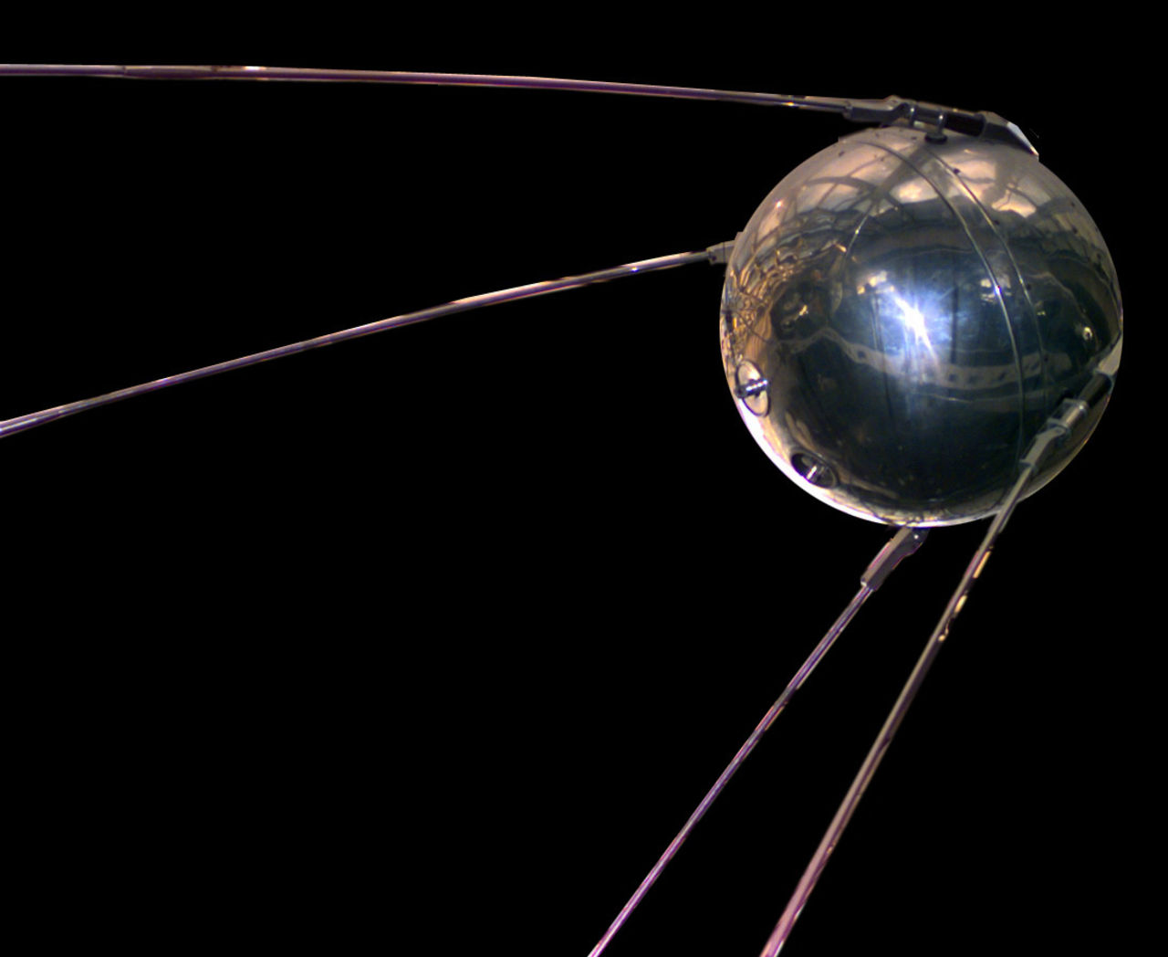 Tut i luren - idag är det 60 år sedan Sputnik 1 åkte till rymden