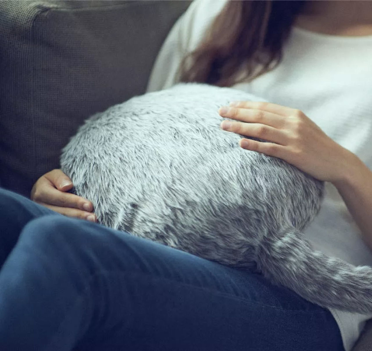 Qoobo är en robotkudde med kattkänsla
