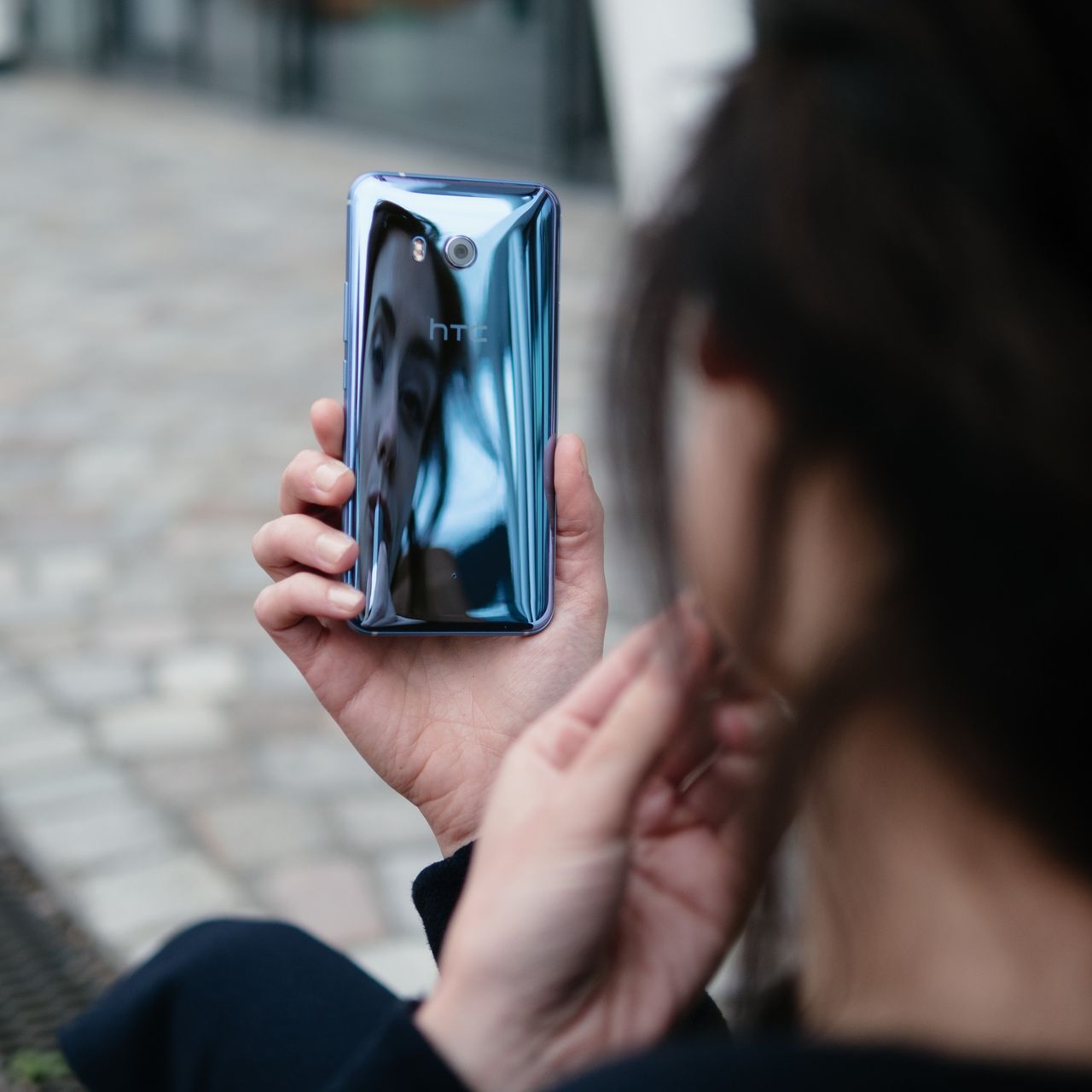 HTC håller låda 2 november